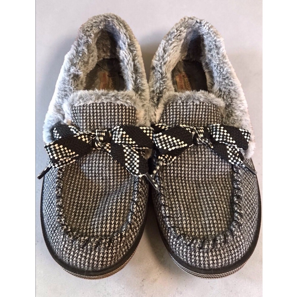 BOBS by Skechers Women's Cozy Faux Fur Slippers Moccasins Houndstooth Sz 8.5